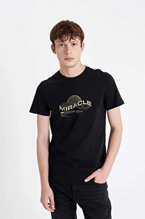 DeFacto Slim Fit Bisiklet Yaka Baskılı Kısa Kollu Tişört C6915AX24SMBK81