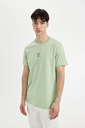 DeFacto Slim Fit Bisiklet Yaka Baskılı Kısa Kollu Tişört C6913AX24SMGN1172