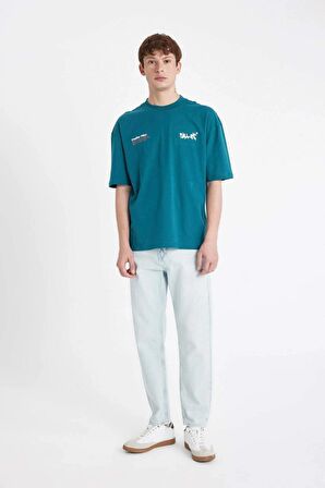 DeFacto Oversize Fit Bisiklet Yaka Sırt Baskılı Kısa Kollu Tişört A4004AX24SMGN1020