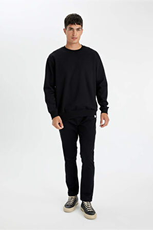 DeFacto Oversize Geniş Kalıp Bisiklet Yaka Kalın Basic Düz Sweatshirt T5139AZ24AUBK81