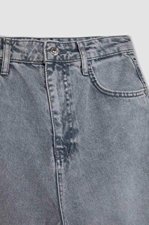 DeFacto 90's Wide Leg Yırtık Detaylı Yüksek Bel Uzun Jean Yıkamalı Pantolon C8606AX24HSNM55