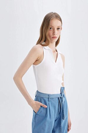 DeFacto Slim Fit Polo Yaka Beyaz Fitilli Kaşkorse Atlet Y0324AZ24SMWT34