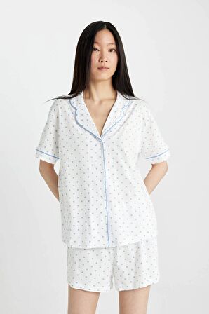 DeFacto Pijama Takımı Regular Fit Desenli Kısa Kollu Üst Şort Altı-Fall in Love D1527AX24SMER98