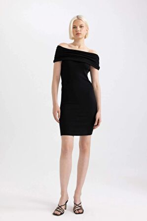 DeFacto Bodycon Omuzu Açık Fitilli Kaşkorse Uzun Kollu Mini Elbise D1171AX24SMBK81