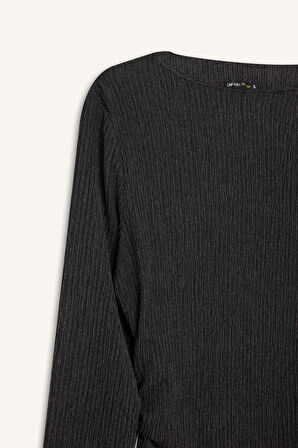 DeFacto Bodycon Vücudu Saran Yarım Balıkçı Yaka Basic Düz Bürümcük Uzun Kollu Midi Elbise D8643AX24AUAR104