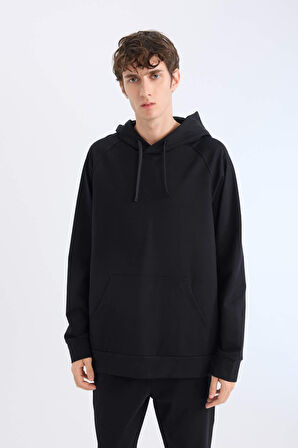 DeFactoFit Standart Fit Kapüşonlu Sporcu Sweatshirt D8014AX25SPBK81