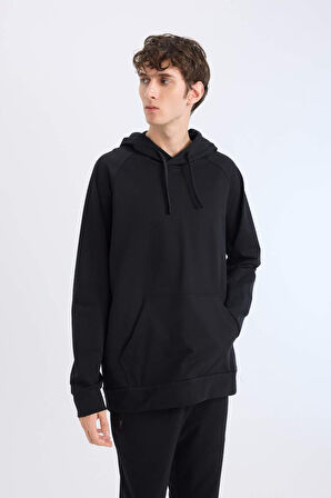 DeFactoFit Standart Fit Kapüşonlu Sporcu Sweatshirt D8014AX25SPBK81
