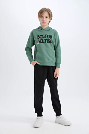 DeFacto Erkek Çocuk NBA Boston Celtics Kapüşonlu İçi Yumuşak Tüylü Sırt Baskılı Sweatshirt D8020A824WNGN757