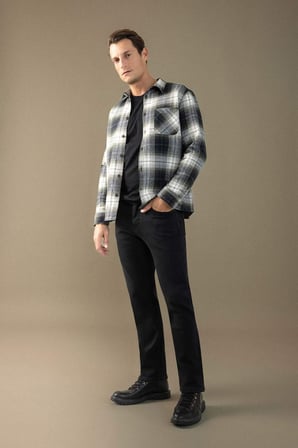 DeFacto Regular Fit Polo Yaka Kareli Flanel Uzun Kollu Gömlek E2763AX24WNNV64
