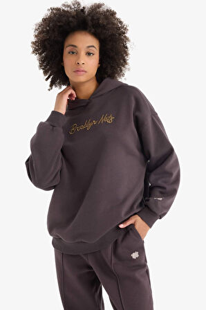 DeFactoFit NBA Brooklyn Nets Oversize Geniş Kalıp Kapüşonlu Kalın Sporcu Sweatshirt D6117AX25SPAR223