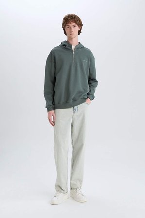 DeFacto Boxy Fit Kapüşonlu Yarım Fermuarlı Baskılı Sweatshirt D6998AX25SPGN463