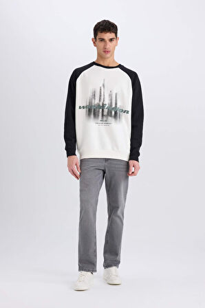 Oversize Geniş Kalıp Bisiklet Yaka Baskılı Sweatshirt