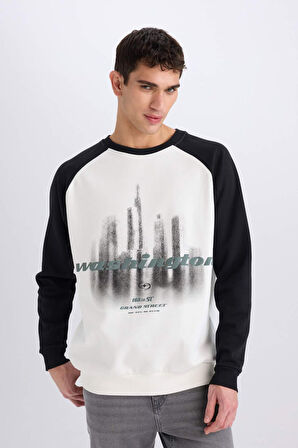 Oversize Geniş Kalıp Bisiklet Yaka Baskılı Sweatshirt