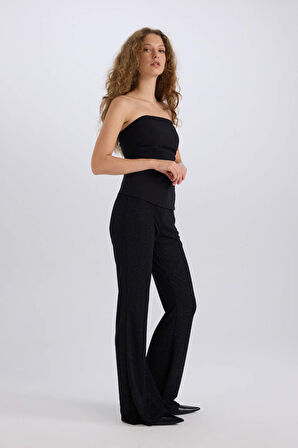 DeFacto Yılbaşı Temalı Flare Fit Düz Paça Bürümcük Pantolon E1870AX24WNBK81