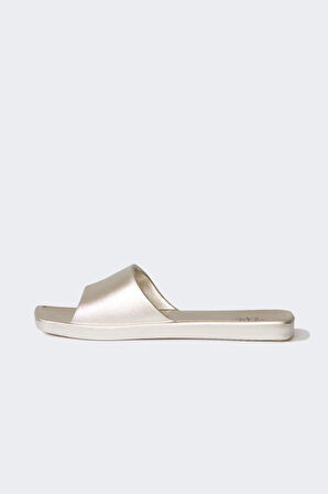 DeFacto Kadın Düz Taban Eva Terlik D8940AX25SMGD1