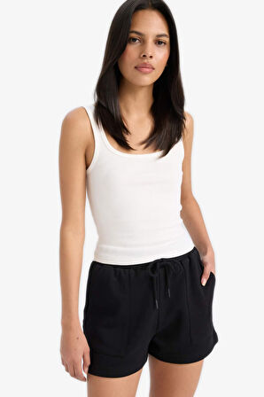 DeFacto Regular Fit Esnek Belli Bağcıklı Bermuda Şort D3327AX25SPBK81