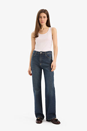 	Slim Fit Dar Kesim U Yaka Basic Düz Atlet