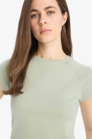 Slim Fit Dar Kesim Bisiklet Yaka Basic Düz Ribana Kısa Kollu Tişört