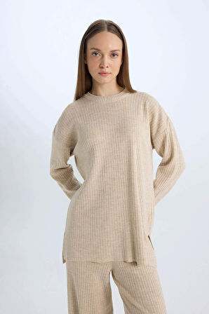 DeFacto Relax Fit Bisiklet Yaka Basic Düz Triko Tunik Kazak E2938AX24WNER13