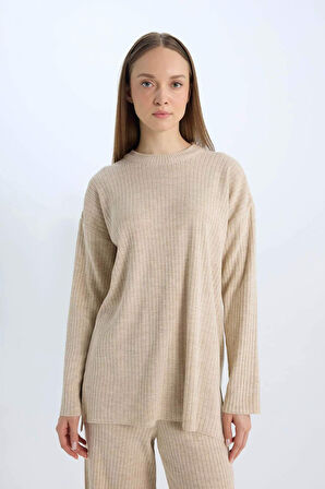 DeFacto Relax Fit Bisiklet Yaka Basic Düz Triko Tunik Kazak E2938AX24WNER13