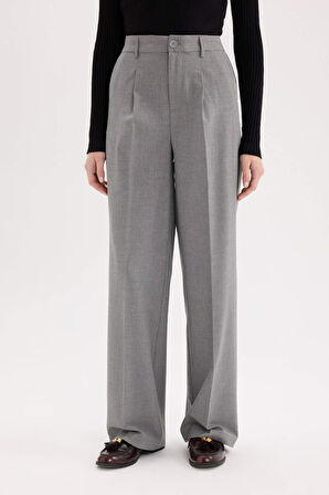 DeFacto Klasik Kumaş Palazzo Pantolon Wide Leg Geniş Bol Paça Çift Cepli Yüksek Bel Standart Boy Basic Düz D4360AX25SPAR61