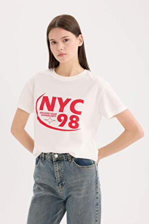 DeFacto Regular Fit Bisiklet Yaka Baskılı Kısa Kollu Tişört D9603AX25SMWT32