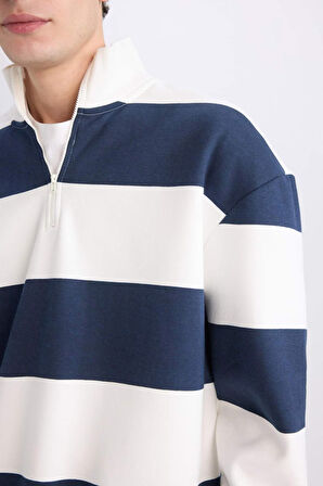 Boxy Fit Dik Yaka Yarım Fermuarlı Çizgili Sweatshirt