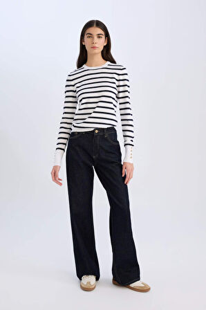 DeFacto Regular Fit Çizgili Bisiklet Yaka Triko Kazak A8490AX25SPER105