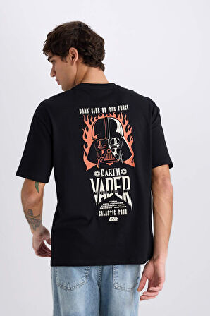 DeFacto %100 Pamuk Star Wars Boxy Fit Bisiklet Yaka Sırt Baskılı Kısa Kollu Tişört D6786AX25SPBK81