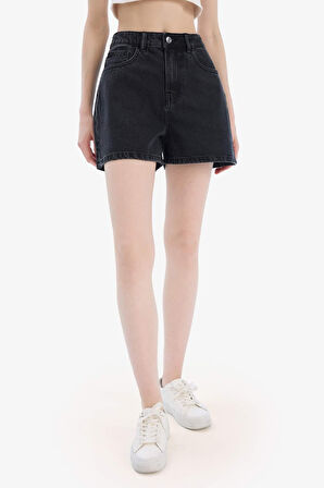 Mom Fit Yüksek Bel Kısa Paça Jean Şort