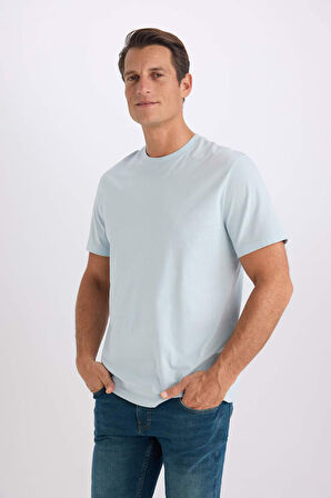 DeFacto New Regular Fit Bisiklet Yaka Basic Düz %100 Pamuk Kısa Kollu Tişört V7699AZ25SPBE506