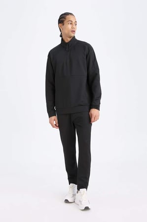 DeFactoFit Standart Fit Dik Yaka Fermuarlı Skuba Dalgıç Kumaş Sporcu Sweatshirt D7305AX25SPBK81