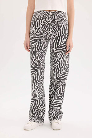 DeFacto Straight Fit Gabardin Pantolon Zebra Desenli Normal Bel Standart Boy E4134AX25SPBK27