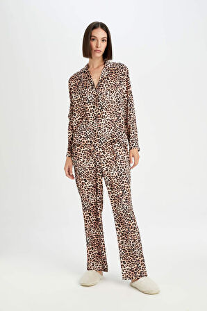 Fall in Love Leopar Desenli Uzun Kollu Saten Pijama Takımı
