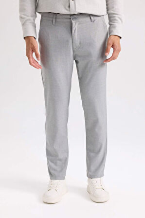 DeFacto Twill Chino Kumaş Pantolon Slim Fit Dar Kesim Dar Paça Basic Düz Cepli B2091AX24AUGR390