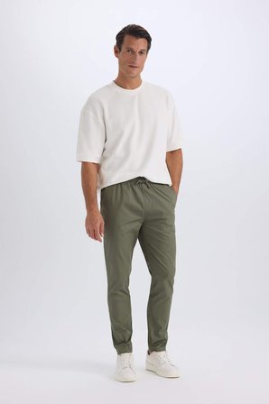DeFacto %100 Pamuk Yazlık Jogger Chino Pantolon Beli Bağcıklı Cepli Düz Paça Z9933AZ25SPKH430