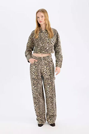 Oversize Fit Leopar Desenli Gabardin Uzun Kollu Ceket Gömlek