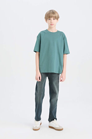 DeFacto Erkek Çocuk Oversize Geniş Kalıp Bisiklet Yaka Basic Düz Kısa Kollu Tişört B5927A825SMGN469