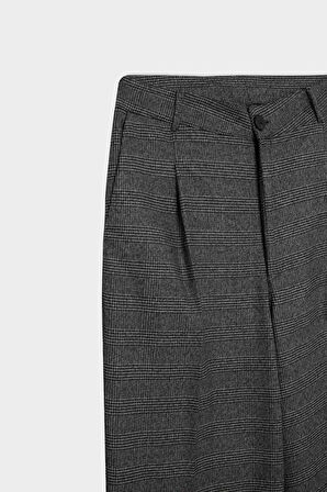 DeFacto Wide Leg Klasik Kışlık Pantolon Kareli Cepli Yüksek Bel Geniş Bol Paça D8635AX24AUAR104