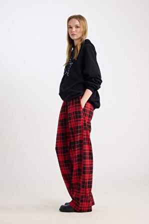 DeFacto Coool Wide Leg Kareli Kumaş Pijama Pantolon Geniş Bol Paça Beli Cepli Lastikli Normal Bel D9547AX24WNRD328