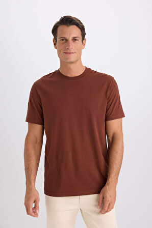 DeFacto New Regular Fit Bisiklet Yaka Basic Düz %100 Pamuk Kısa Kollu Tişört V7699AZ25SPBN319