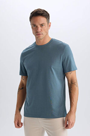 DeFacto %100 Pamuk New Regular Fit Bisiklet Yaka Basic Düz Kısa Kollu Tişört V7699AZ25SPBE576