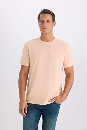 DeFacto New Regular Fit Bisiklet Yaka Basic Düz %100 Pamuk Kısa Kollu Tişört V7699AZ25SPPN672