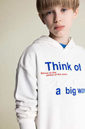 DeFacto Erkek Çocuk Oversize Geniş Kalıp Kapüşonlu Baskılı Sweatshirt D7400A825SPER98