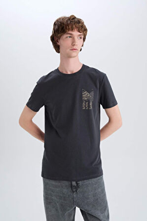 DeFacto %100 Pamuk Slim Fit Dar Kesim Bisiklet Yaka Baskılı Kısa Kollu Tişört C2131AX25SMAR231