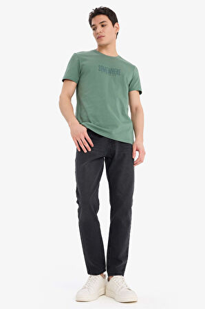 Slim Fit Dar Kesim Bisiklet Yaka Baskılı Kısa Kollu Tişört