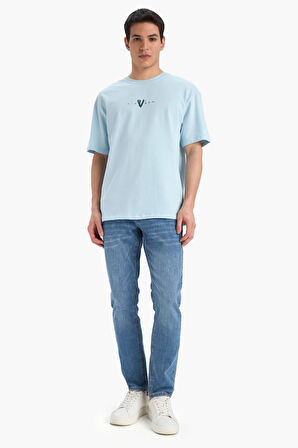 DeFacto %100 Pamuk Vikings Comfort Regular Fit Rahat Kalıp Bisiklet Yaka Sırt Baskılı Kısa Kollu Tişört B8092AX25SPBE304