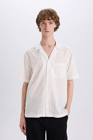 %100 Pamuk Regular Fit Apaş Yaka Poplin Kısa Kollu Gömlek