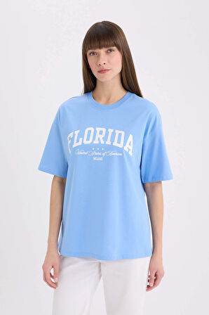 DeFacto Oversize Geniş Kalıp Bisiklet Yaka Baskılı Kısa Kollu Tişört E5056AX25SPBE552