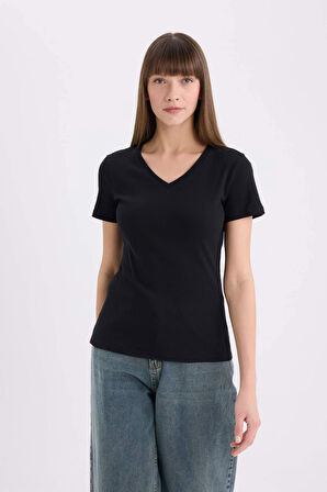 DeFacto Slim Fit Dar Kesim V Yaka Basic Düz Ribana Kısa Kollu Tişört I1080AZ25SPBK81